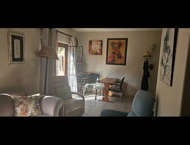 2 BEDROOM APARTMENT SOLD IN SHELLY BEACH